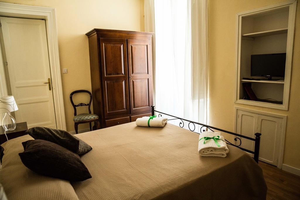 Casa Elide Bed & Breakfast Catania Ngoại thất bức ảnh